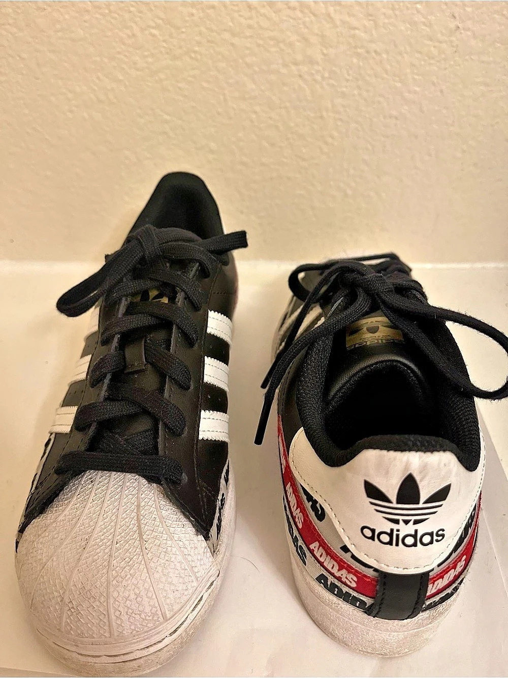 Adidas Originals Superstar Sneakers Black White Red Logo Tape Shell Toe Men’s 5.